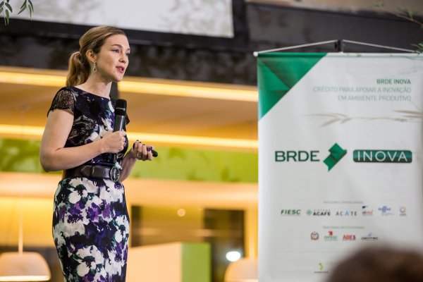 “Tecnologia é uma habilidade para resolver problemas”