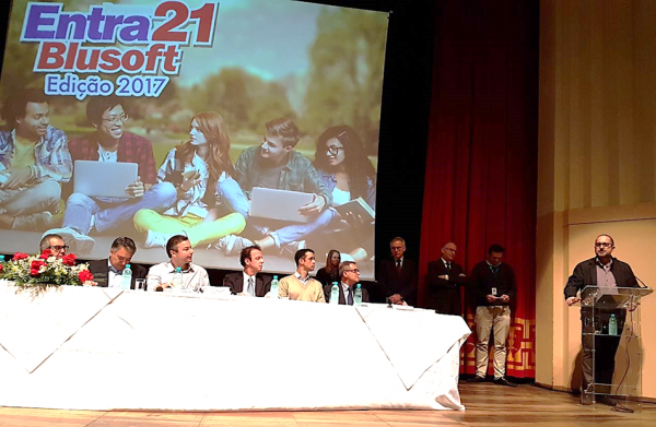 Entra 21: novas tecnologias pedem novos profissionais