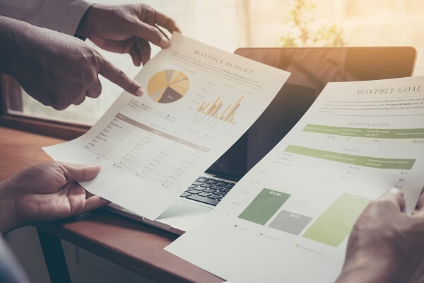 Mais de 80% das empresas brasileiras têm irregularidades