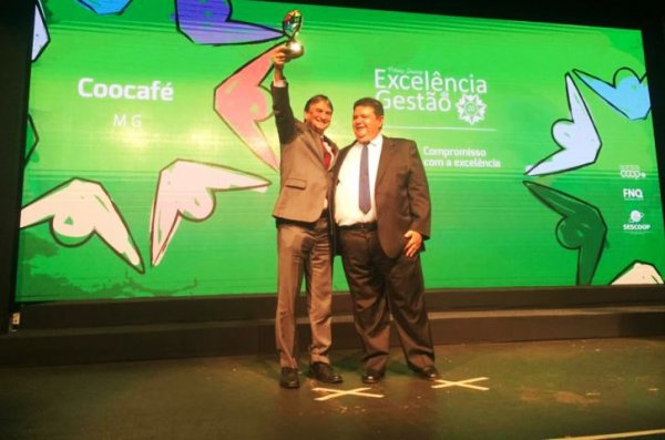 Coocafé se destaca em premiação para as cooperativas mais bem geridas do Brasil