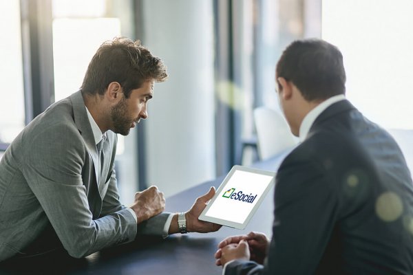 eSocial já é obrigatório para empresas com faturamento superior  a R$ 78 milhões por ano