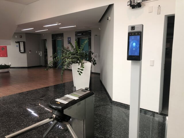 Senior fecha parceria com Hikvision, líder mundial no fornecimento de soluções para acesso e segurança